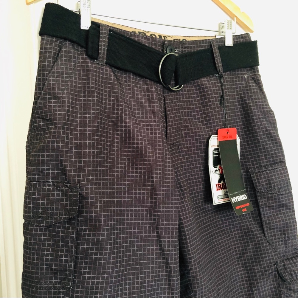Men’s Hybrid Short with Belt